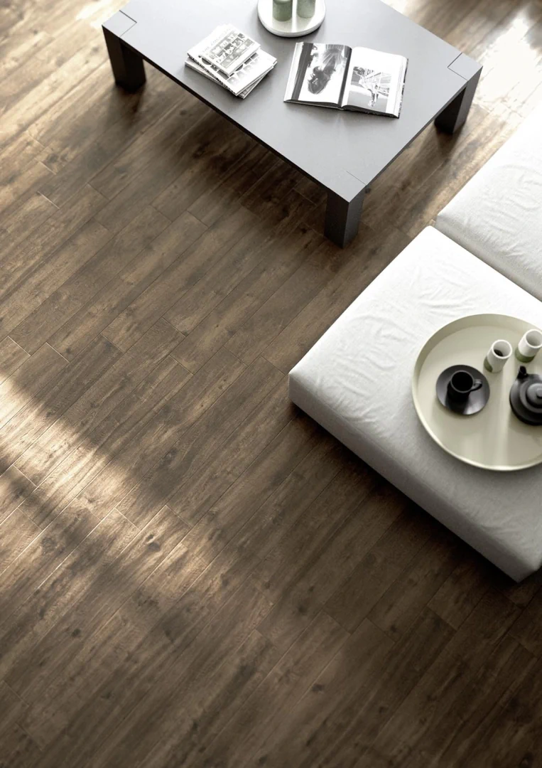 Gres Marazzi TREVERKWAY efekt drewno - aranzacja w eleganckiej lazience