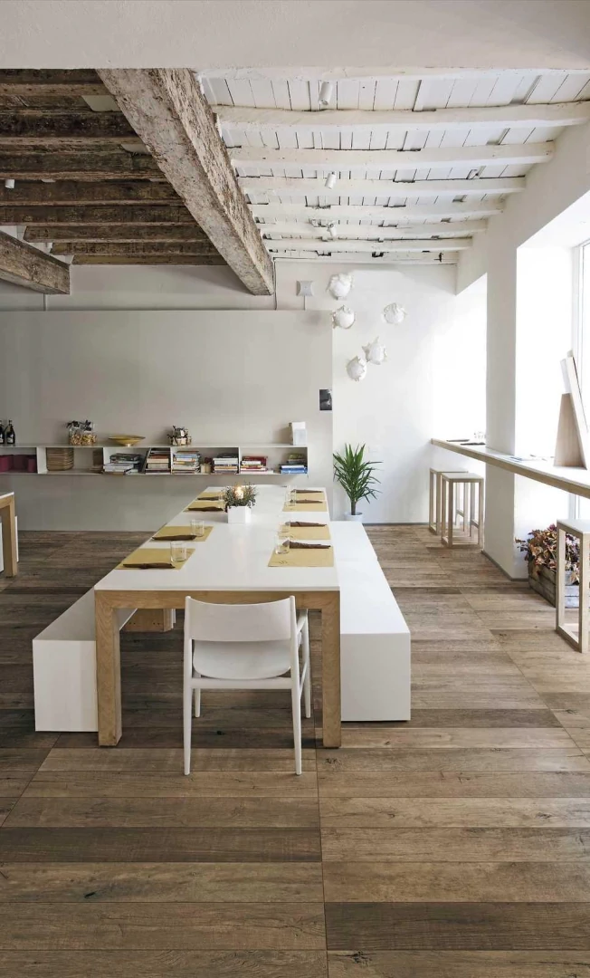 Gres Marazzi TREVERKSTAGE efekt drewno - aranzacja w eleganckiej lazience