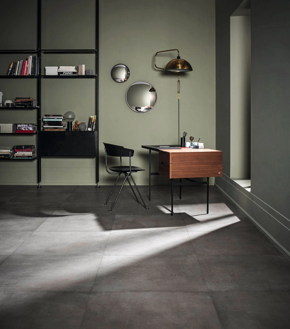 Gres Marazzi POWDER efekt beton - aranzacja w nowoczesnym salonie
