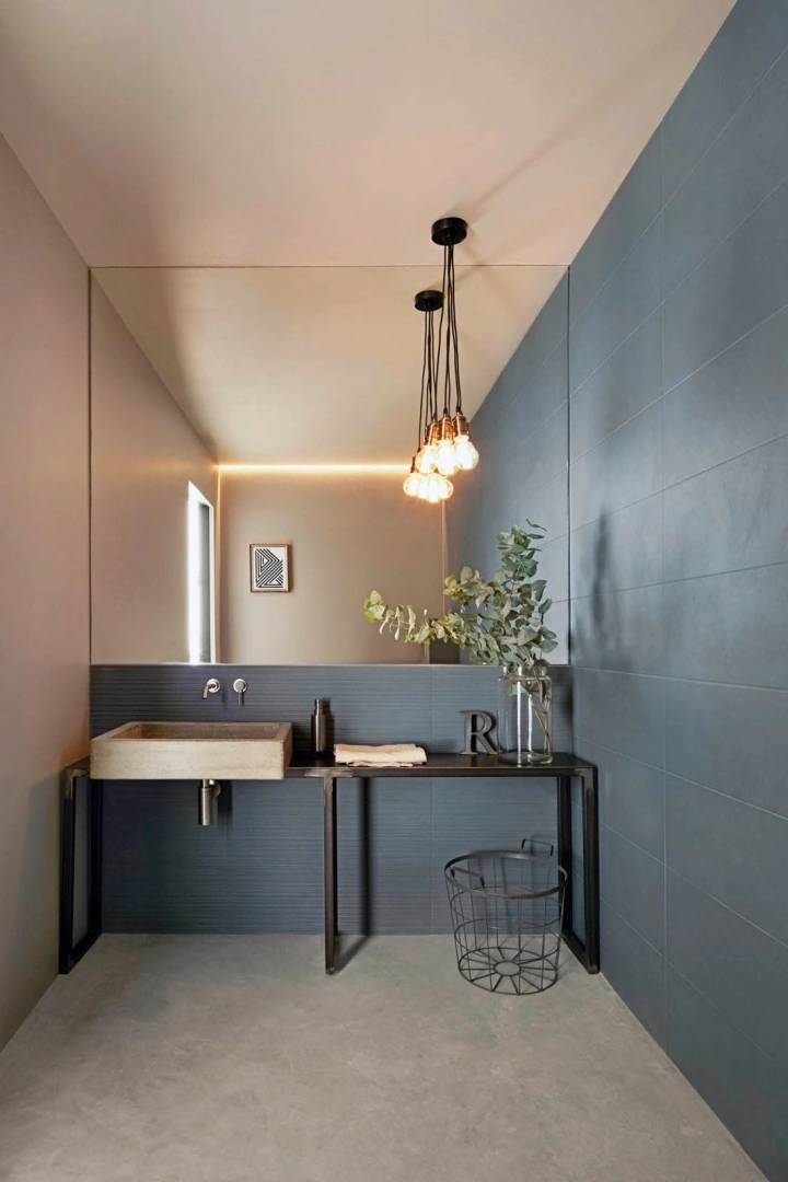 Gres Marazzi CHALK efekt beton - aranzacja w minimalistycznym wnetrzu