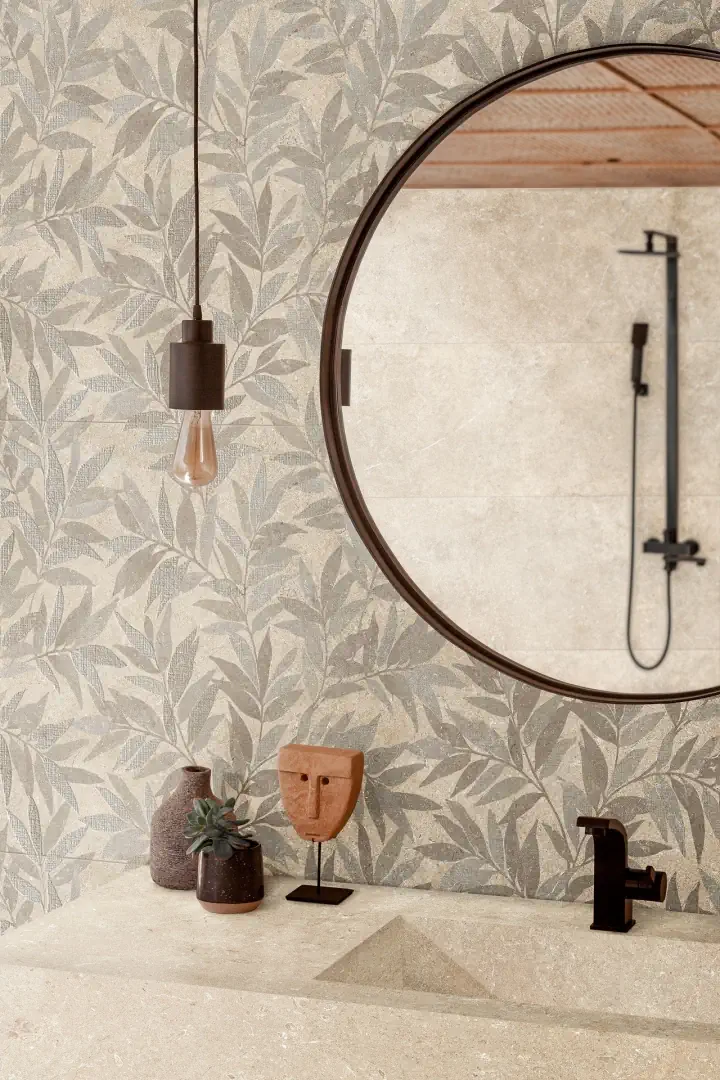 Gres Marazzi LIMESTONE WALL efekt beton - aranzacja w strefie dziennej z duzymi przeszkleniami