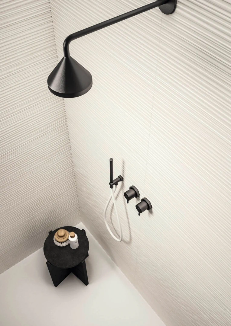 Gres Marazzi CHALK efekt beton - aranzacja w elewacji domu