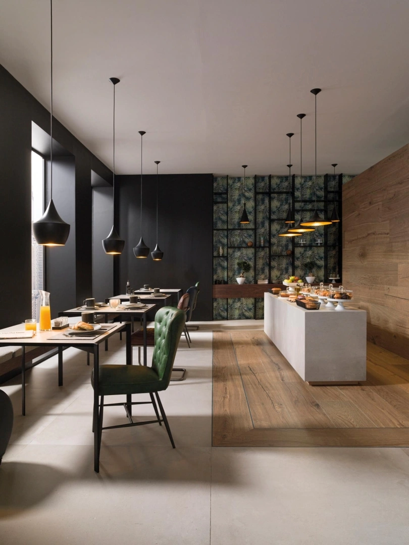 Gres Porcelanosa HARLEM efekt beton - aranzacja w przestronnym holu