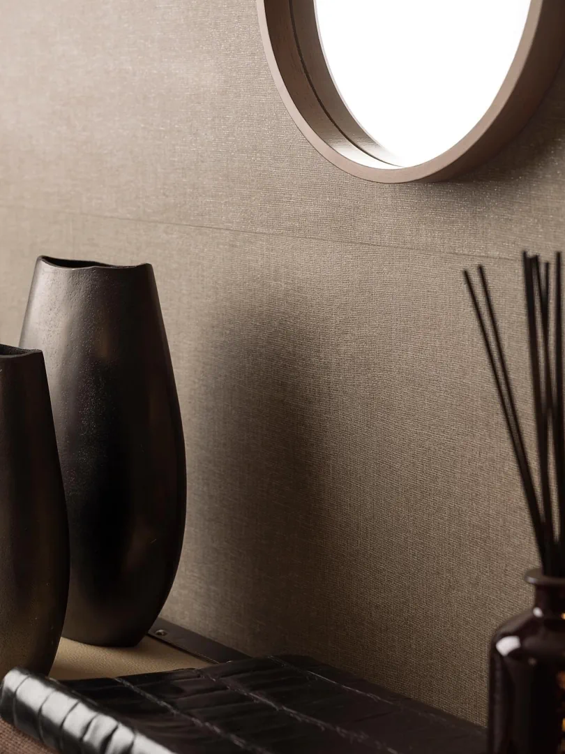 Gres Porcelanosa GASA efekt dywan, kamień - aranzacja w eleganckiej lazience