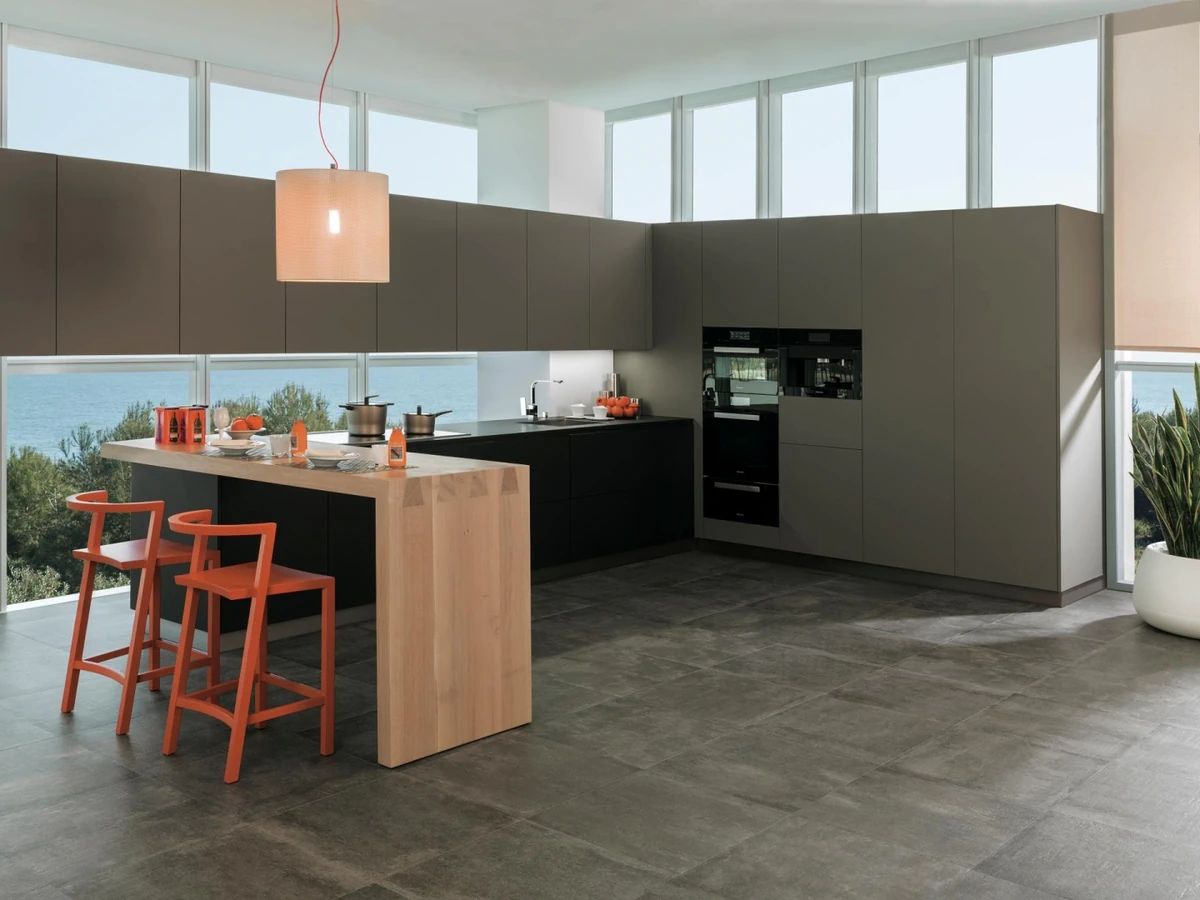 Gres Porcelanosa NEWPORT efekt beton - aranzacja w przy kominku