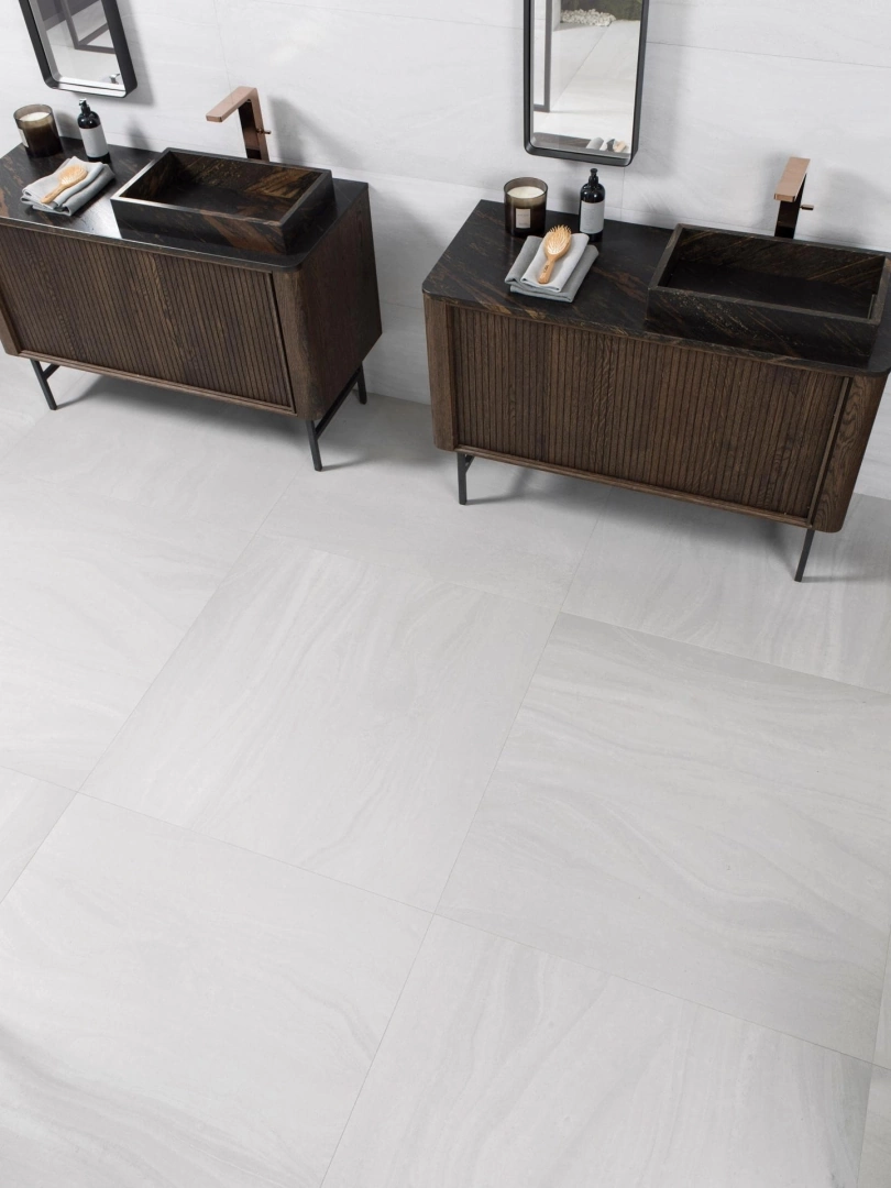 Gres Porcelanosa BUTAN efekt kamień - aranzacja w elewacji domu
