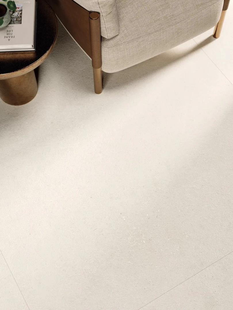 Gres Porcelanosa CANCUN efekt beton - aranzacja w eleganckiej lazience