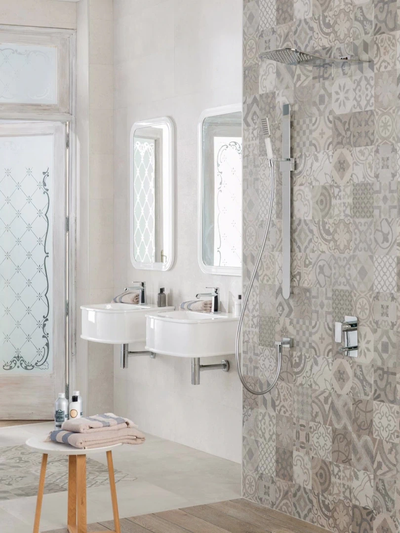 Gres Porcelanosa DOVER efekt beton, kamień - aranzacja w strefie dziennej z duzymi przeszkleniami