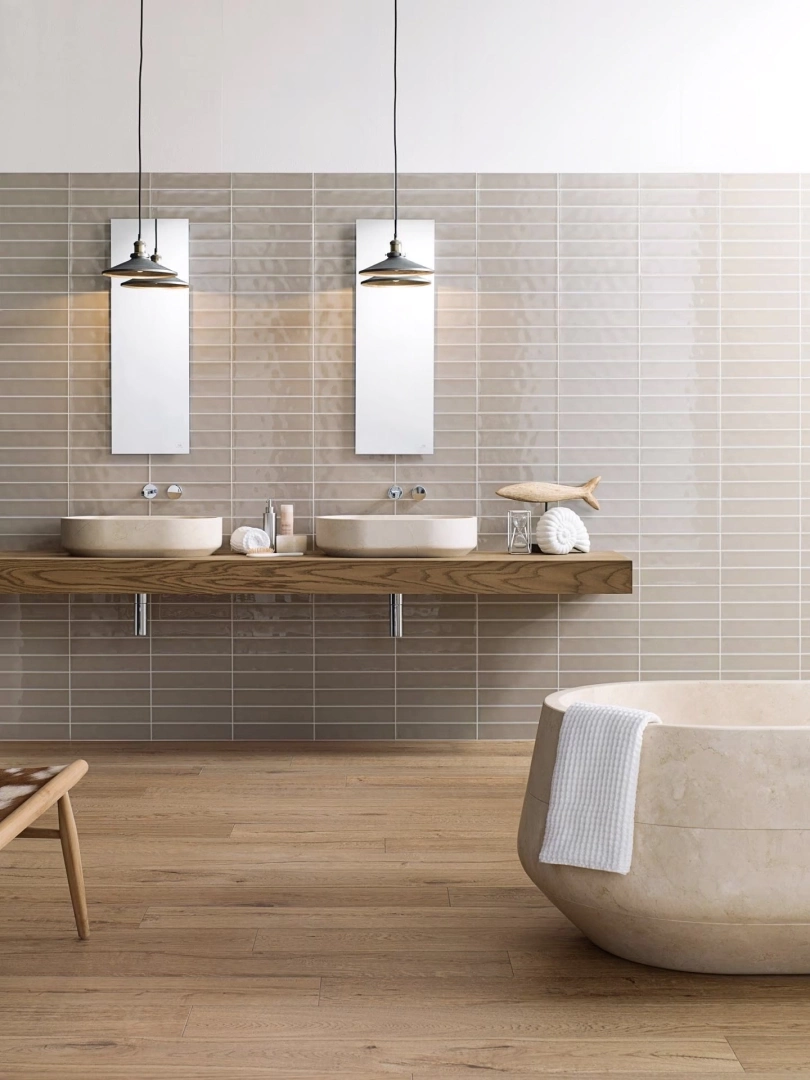 Gres Porcelanosa DELAWARE efekt drewno - aranzacja w przestronnym holu