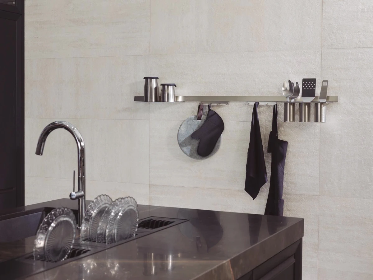 Gres Porcelanosa NANTES efekt beton - aranzacja w eleganckiej lazience