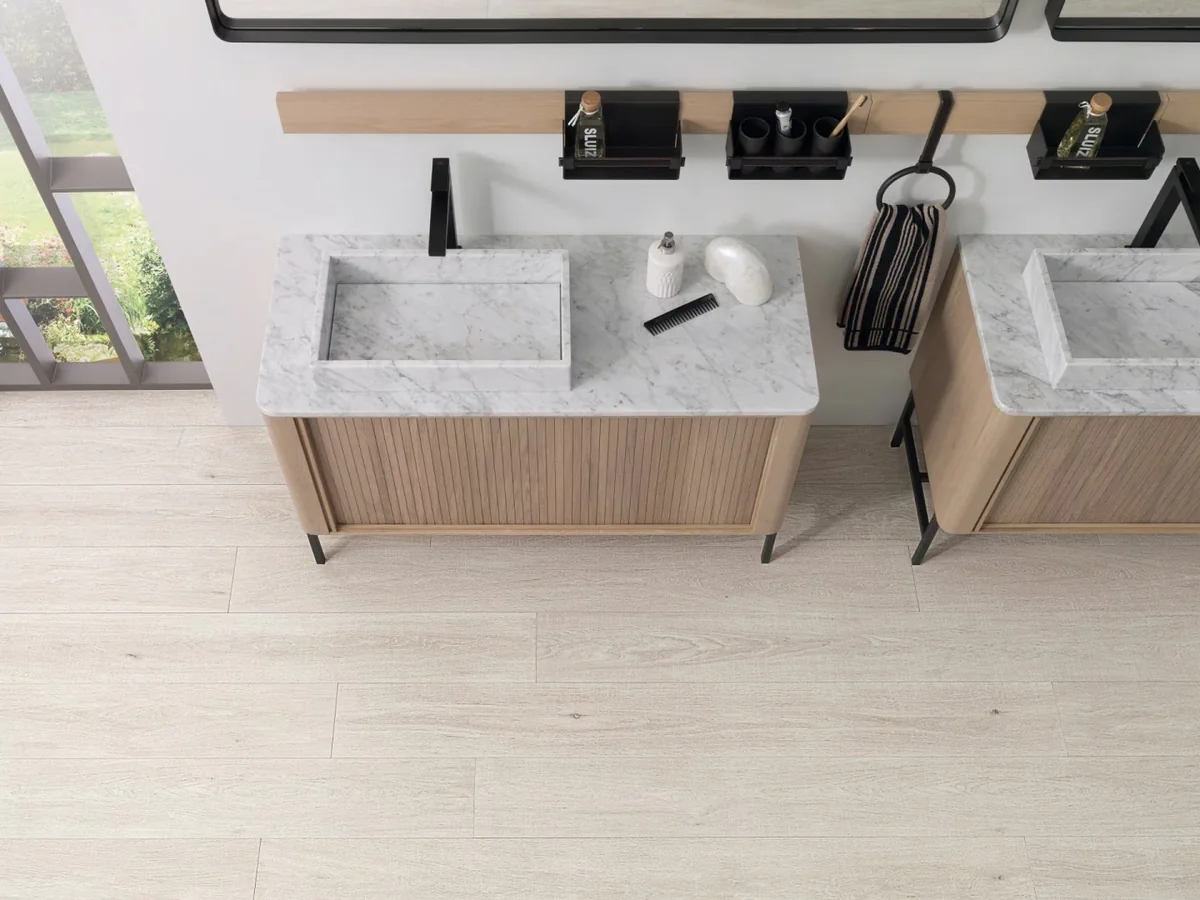Gres Porcelanosa DEVON efekt drewno - aranzacja w elewacji domu