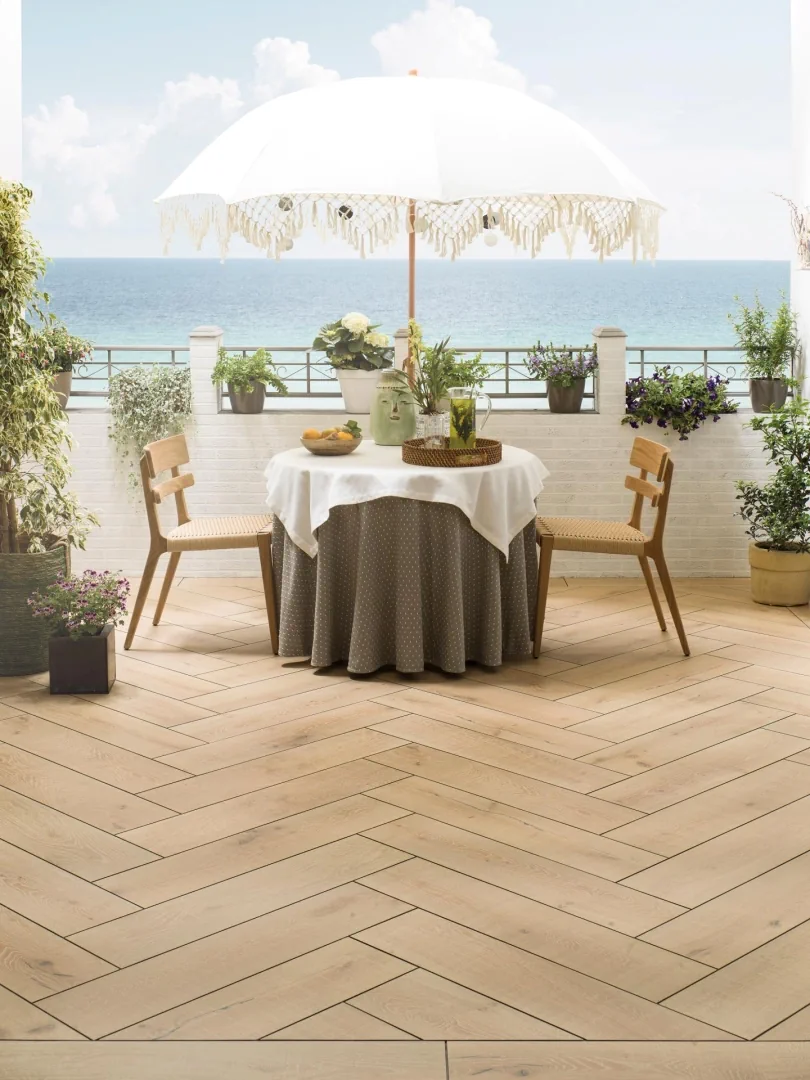 Gres Porcelanosa VANCOUVER efekt drewno - aranzacja w elewacji domu