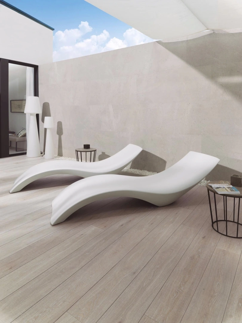 Gres Porcelanosa DEVON efekt drewno - aranzacja w elewacji domu