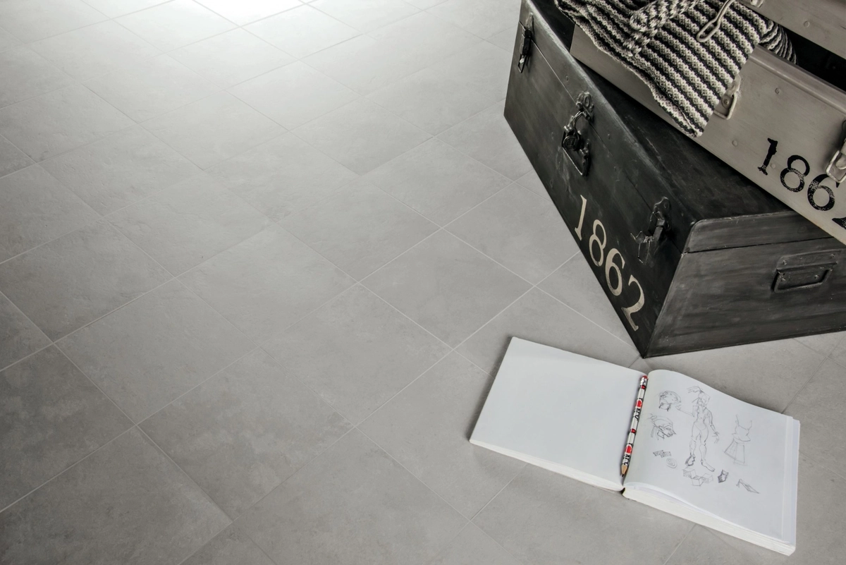 Gres Quintessenza SUPERFICI20 efekt kamień - aranzacja w eleganckiej lazience