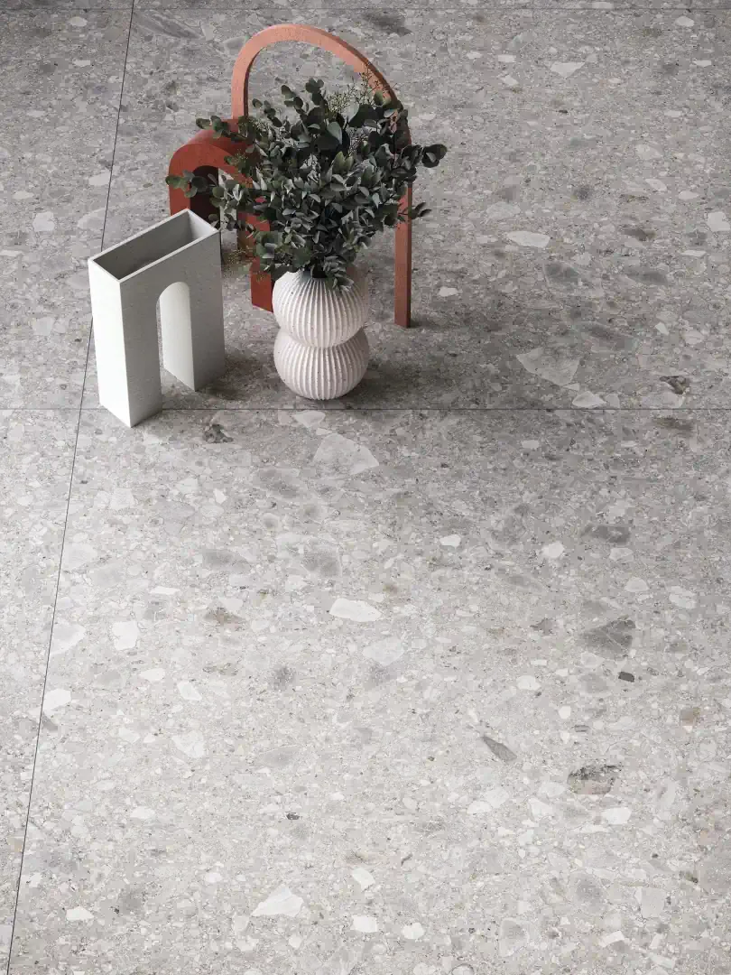Gres Refin OROBICA efekt terrazzo - aranzacja w eleganckiej lazience