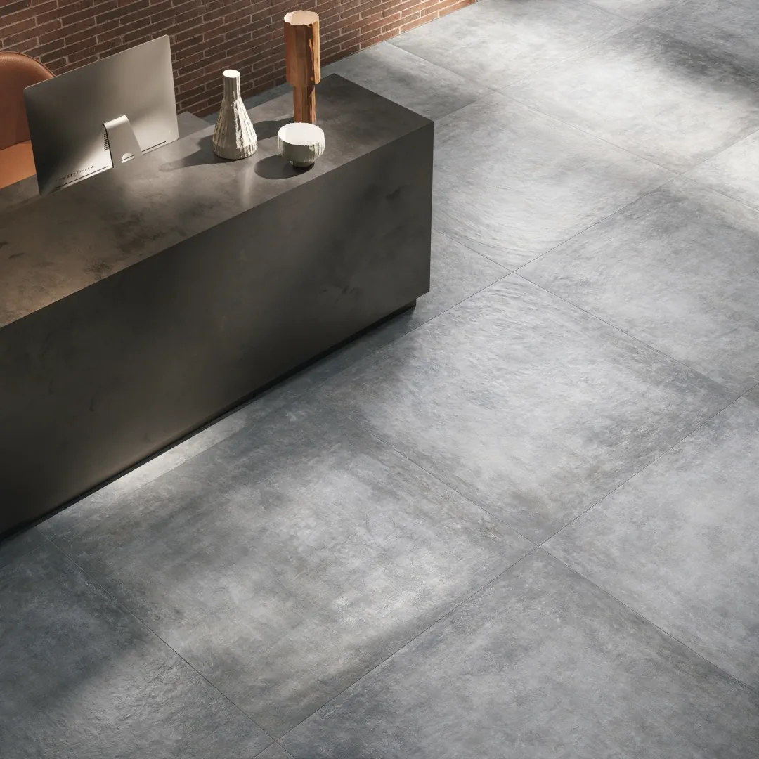 Gres Refin AFFRESCATI efekt metal, beton - aranzacja w minimalistycznym wnetrzu