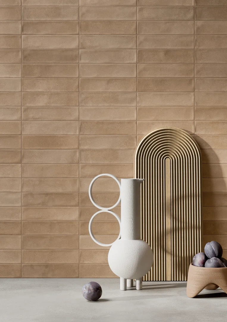 Gres Rondine CRUDA BRICK efekt cegła - aranzacja w eleganckiej lazience