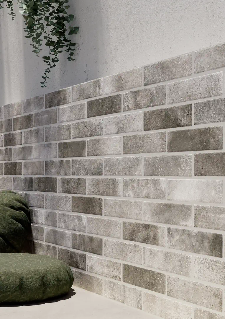 Gres Rondine RECOVERY STONE efekt kamień - aranzacja w elewacji domu