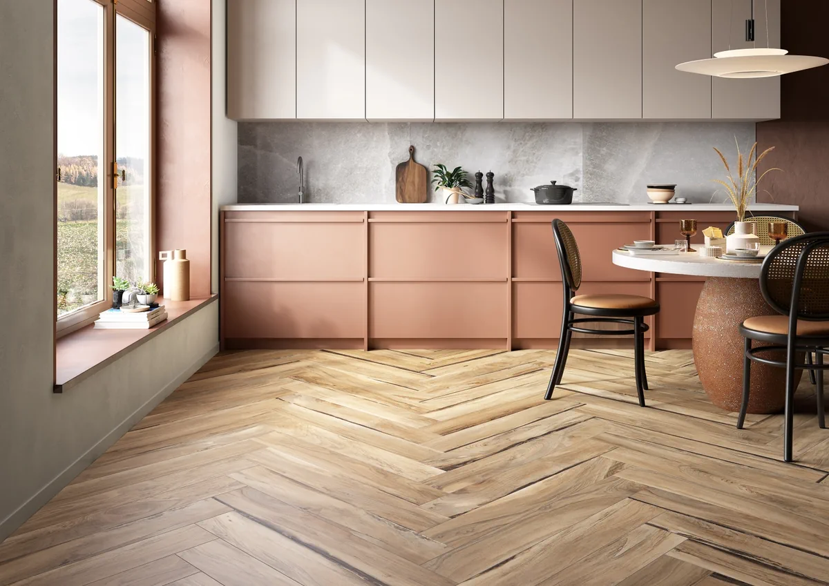 Gres Rondine SHERWOOD efekt drewno - aranzacja w eleganckiej lazience