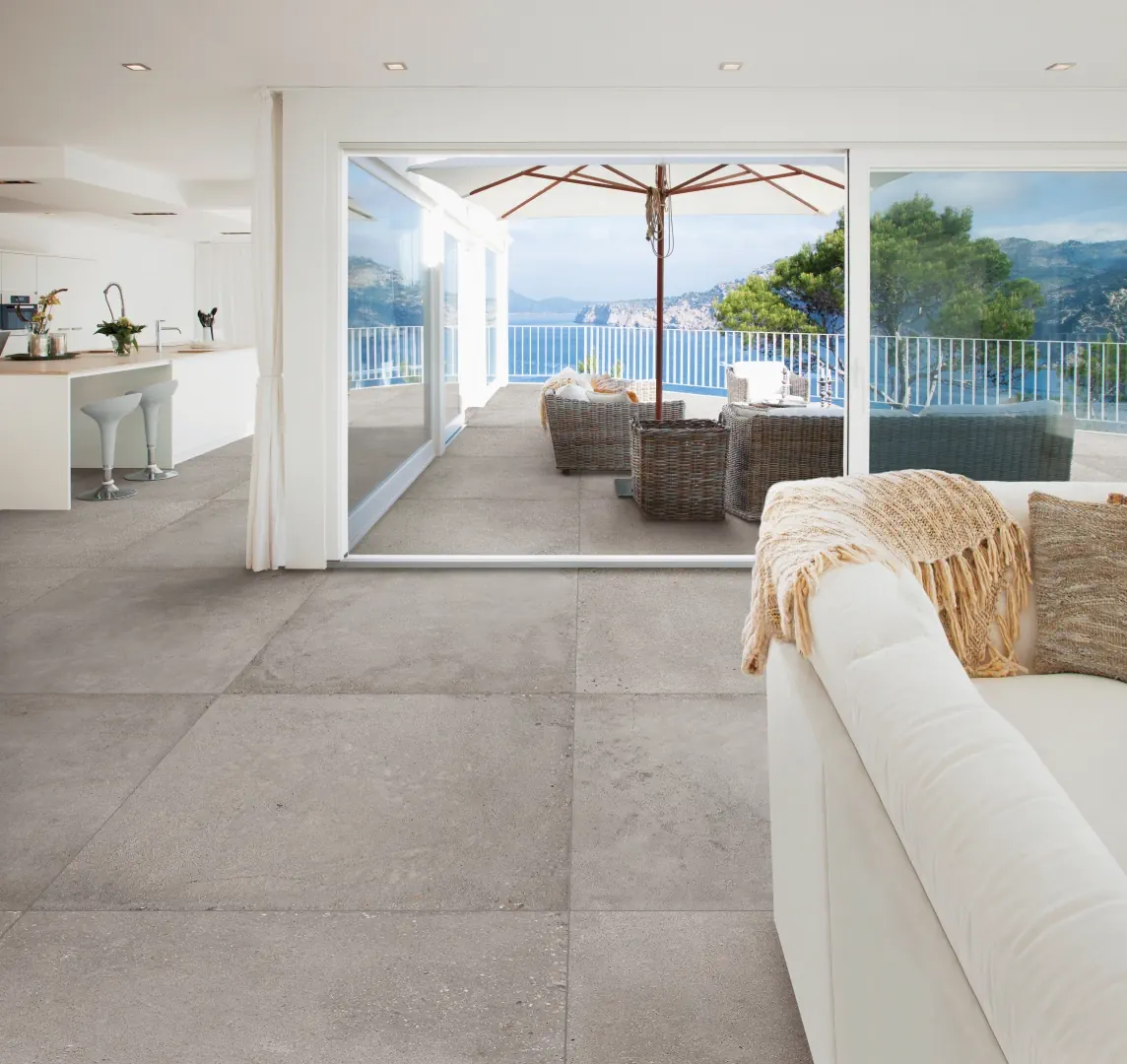 Gres Rondine LOFT efekt beton - aranzacja w elewacji domu