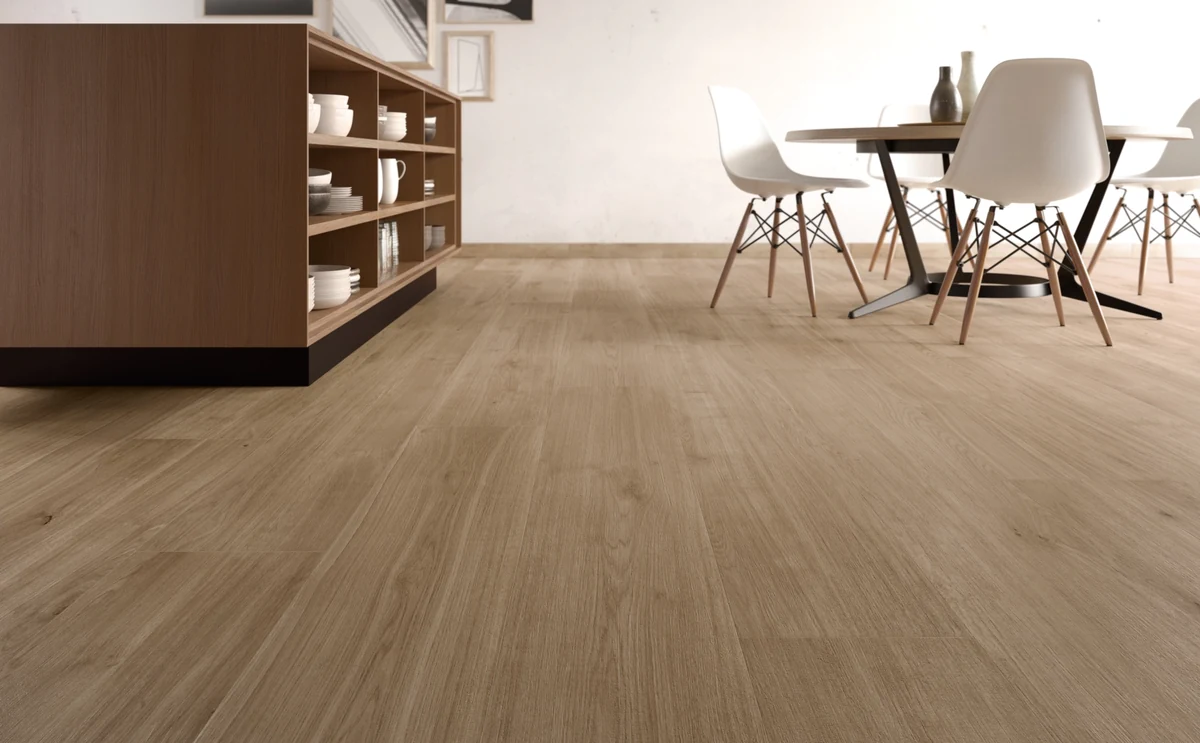 Gres Santagostino PRIMEWOOD efekt drewno - aranzacja w nowoczesnym salonie