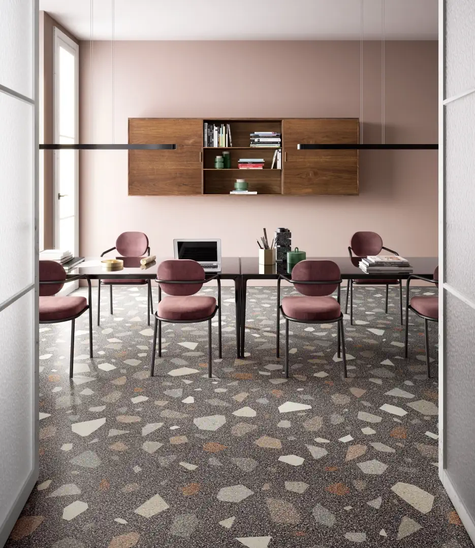 Gres Santagostino NEWDECO efekt terrazzo - aranzacja w eleganckiej lazience