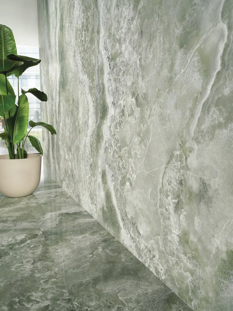Gres Tagina ONYX DIAMOND efekt marmur - aranzacja w eleganckiej lazience