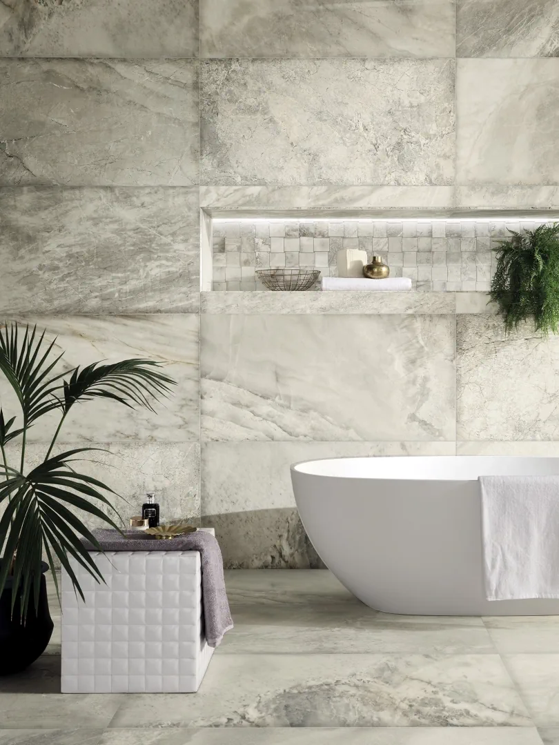 Gres Tagina MARMI IMPERIALI efekt marmur - aranzacja w eleganckiej lazience