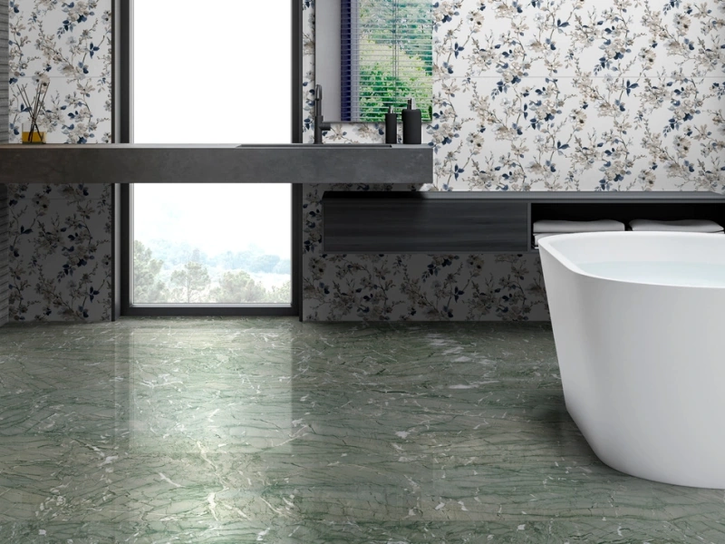 Gres porcelanowy Ragno Richmond efekt kamień w przestronnej strefie dziennej