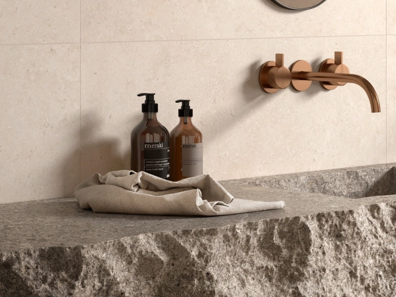 Wielkoformatowy gres Ragno Eterna efekt terrazzo, Kamień, Beton, Marmur w eleganckiej strefie dziennej